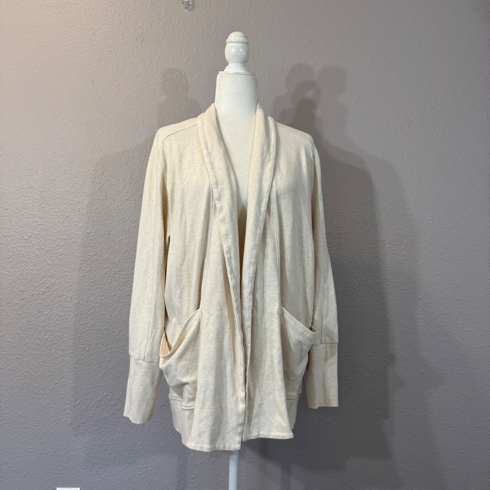 Pact Women's Size L Cream 100% Organic Cotton Airplane Shawl Cardigan WA1-W9L